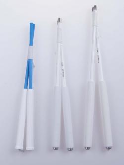 Sundia White Handsticks